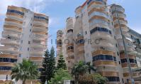 AL-2326, 300 m to the Sea: Furnished 110 m² 2+1 with Pool and Citizenship Eligibility, Mahmutlar