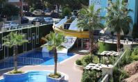 AL-2365, 300 m to the Sea: Furnished 70 m² 1+1 in an Aquapark Complex with Hamam and Indoor Pool, Mahmutlar