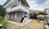 AL-2411, Detached Three-Level Villa with Garden and Gazebo, Residence Permit Possible – Furnished 300 m² 6+1, Bektas